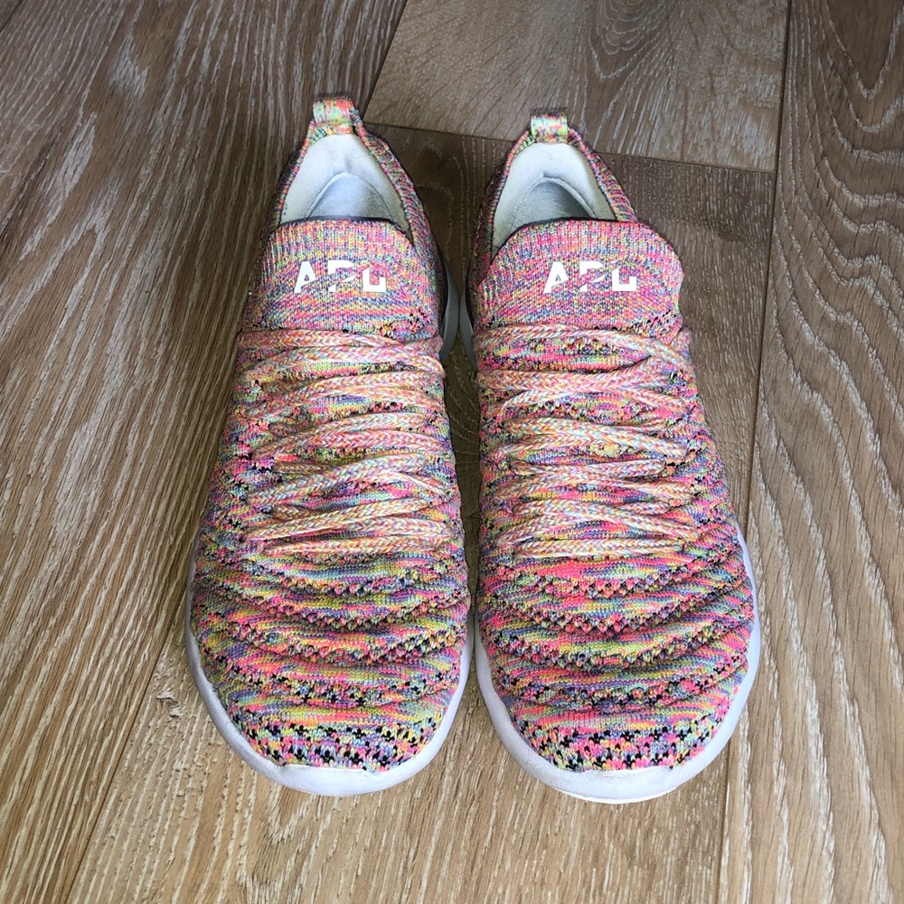 APL TechLoom Wave Sneaker